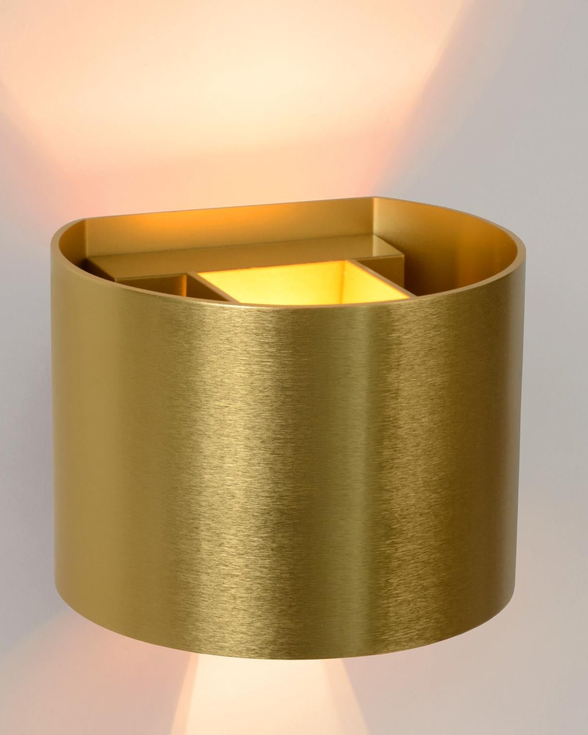 Wandlamp XIO messing rond incl. Led