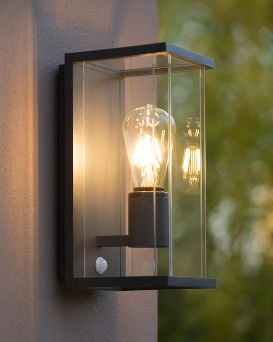 Wandlamp buiten Claire bewegingssensor E27